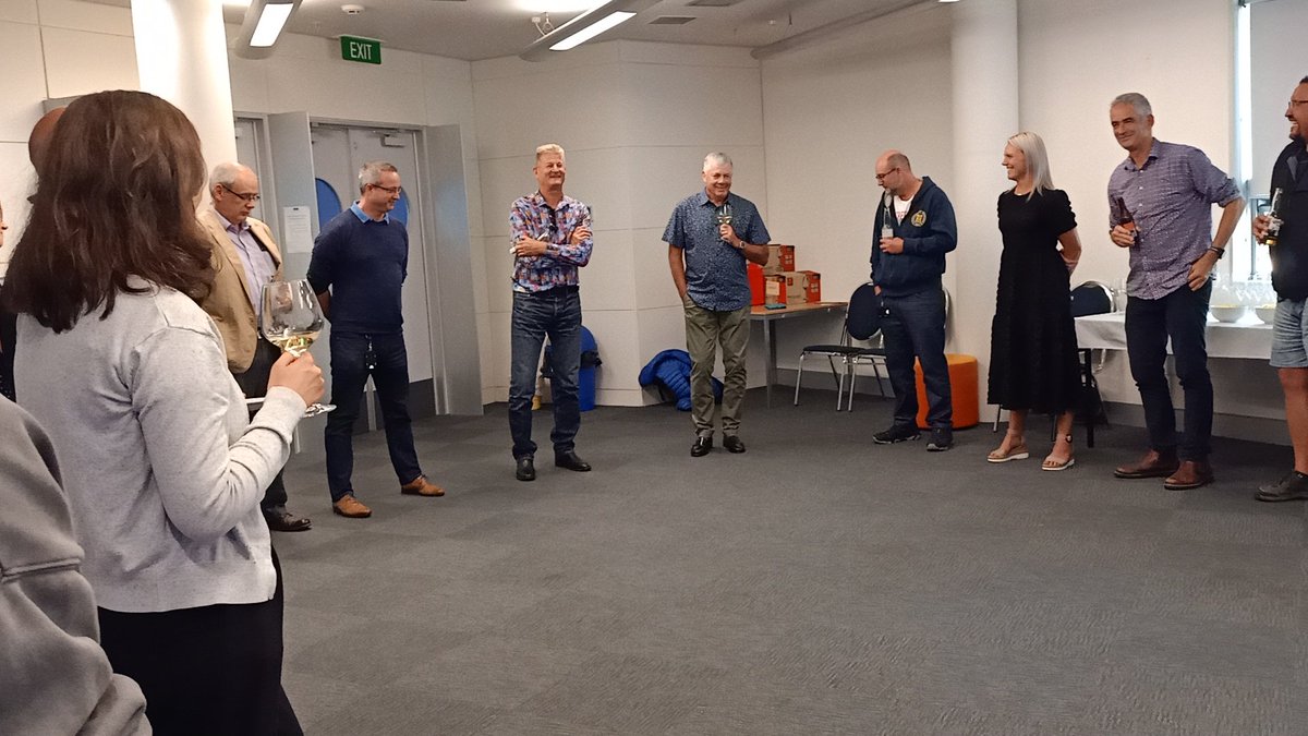 Laxi9's tweet photo. Farewell to a great CEO, Dave Darling. Thank you for your resilliance and leadership to bring is where we are now #cxbladder #pacificedgeltd #Biotechnology #bladdercancer #dunedin #CEO https://t.co/LtHQMHVirO