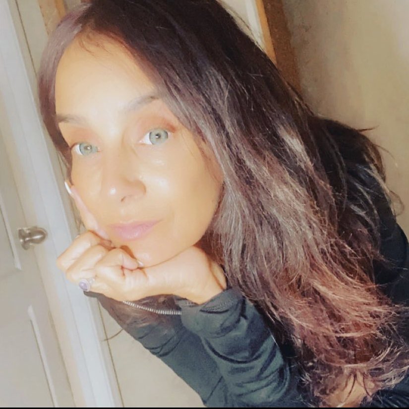 wildkholly's tweet photo. I do not ever fear being me. Life is to short to conform. #BEFIRST #beautiful #beauty #mindfulness #selflove #mantra #lifestyle https://t.co/InM57eRHCJ