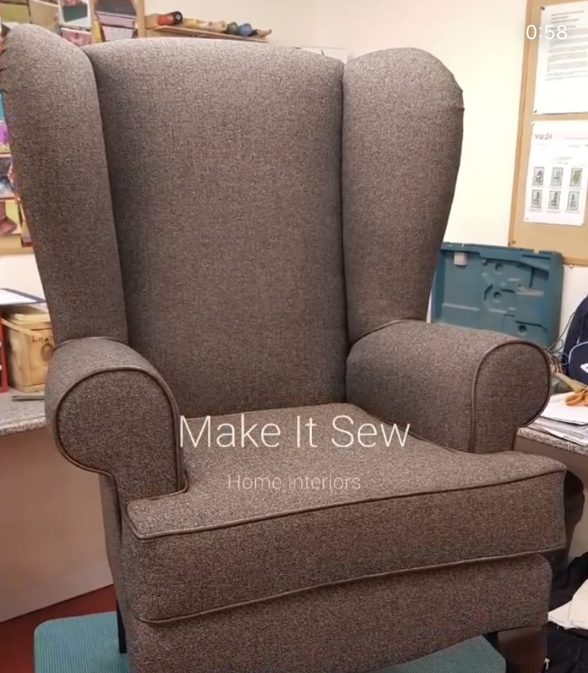 THE_AMUSF's tweet image. Make It Sew Home Interiors has made a lovely video documenting the stages that went into the transformation of this wingback chair, head over to their page to watch the full video.

#upholstered #upholsteredchair #wingbackchair #makeitsewhome