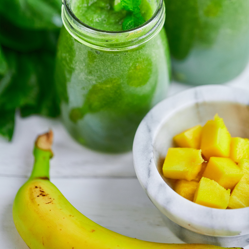 This smoothie is one of the best smoothie as meal replacement as it also helps with weight loss.

Easy to make and trust me your taste buds are gonna love it.All

wegoturbacknow.com/banana-mango-g…