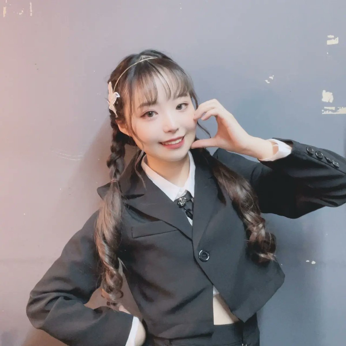 MYDAYS_Official's tweet photo. 【🌸MEI🌸】

3月5日に私たちMYDAYSの初のワンマンSHOWCASE【~First Page~】が行なわれました💝❄️❄️
お越しいただいた皆さん、本当にありがとうございました💐✨

皆さんにMYDAYSをお披露目できたこと、私たちのスタートを見届けていただけたこと、本当に嬉しかったです😌🌷.* https://t.co/NO4DJAo5yV