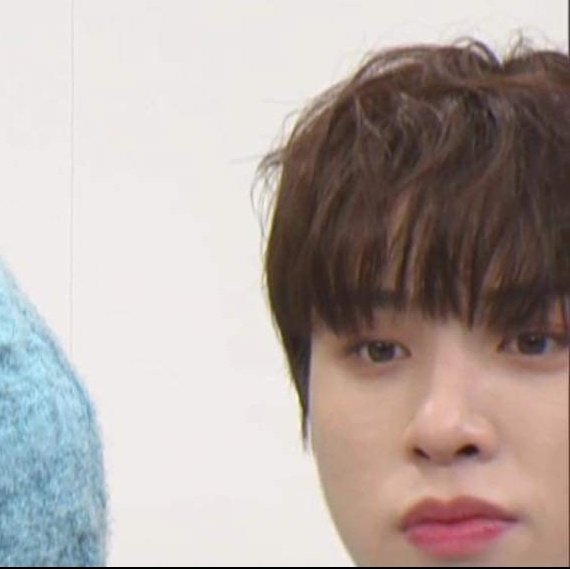 little junghwan tweet media