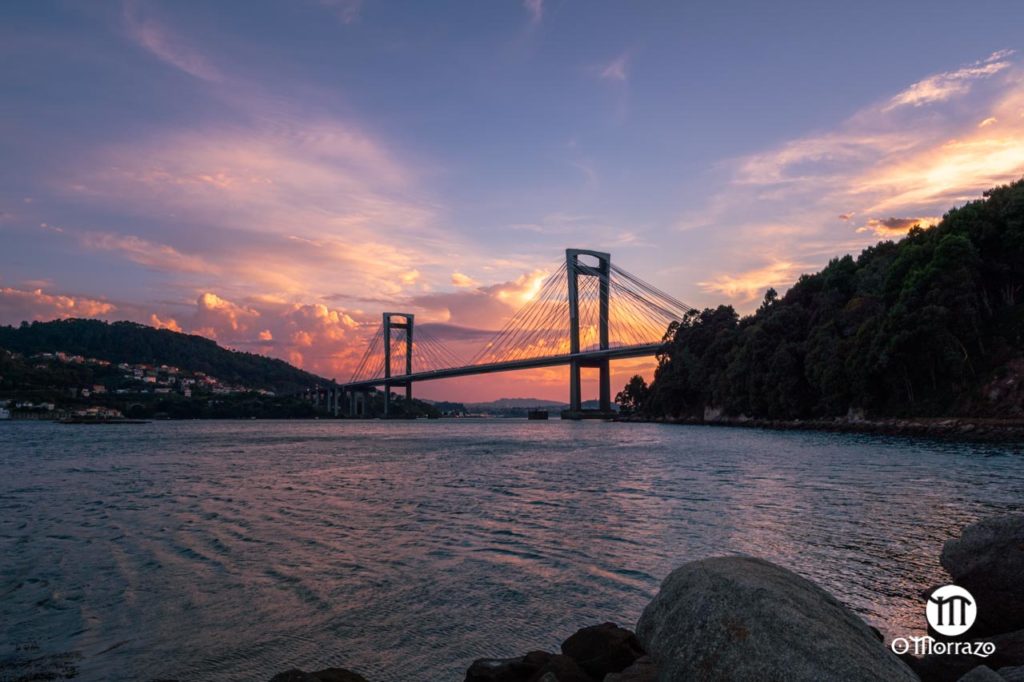 TurIsmo_Morrazo's tweet photo. ℹ️ Xa se cumpriron 41 anos da inauguración da ponte de Rande, emblema da ría de Vigo e entrada ao Morrazo. 
ℹ️ Ya se cumplieron 41años de la inauguración del puente de Rande, emblema 
de la ría de Vigo y entrada a O Morrazo. 
#moaña #cangas #bueu #morrazoterapia #RíasBaixas https://t.co/WoF3B4MTTH