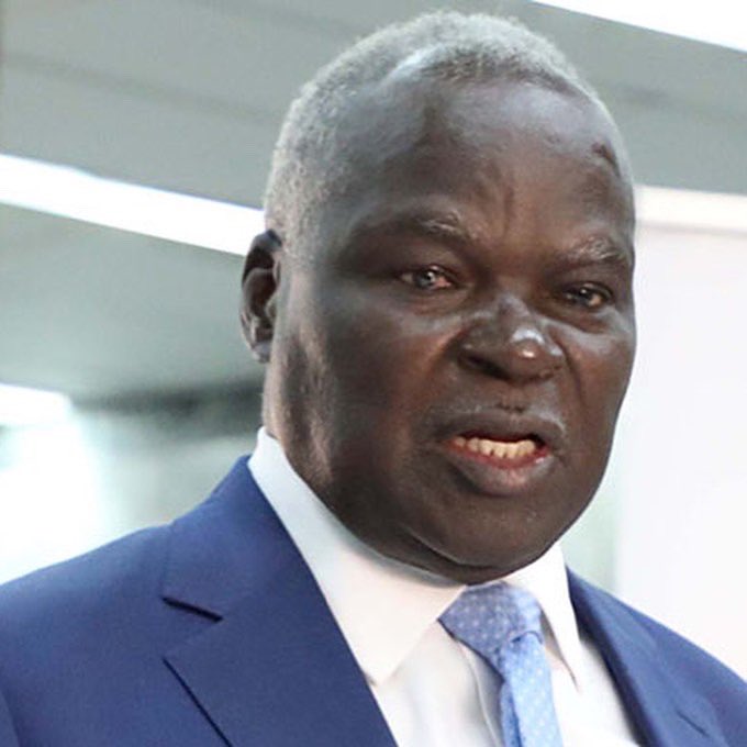 daddyhope's tweet image. Pro-ED MP @TembaMliswa told us today that a water pump at Morton Jeffrey’s costs US$400,000 each.

July Moyo &amp;amp; his ally charged the City Council US$2 million for a 400k pump.
They bought 5 for US$10.2 million.

They LOOTED US$8.2 million.
It would buy 4 cancer machines.

RETWEET!