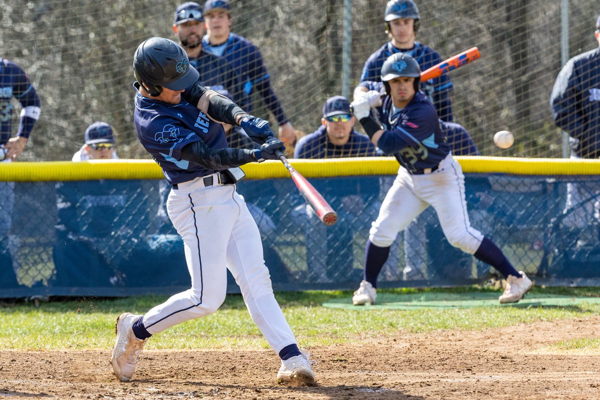 Shooting my 1st BASEBALL game of the year for <a href="/JeffersonBSB_/">Thomas Jefferson University Baseball</a>  vs <a href="/STACBaseball/">STAC Baseball</a> Awesome  3 run homer by Ryan Sawyer. Just uploaded over 300 game photos here:  bit.ly/JeffersonRams