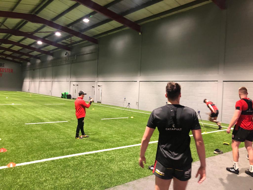 Great to have Dan Tobin talk to the EAPs at uni and u18s. 

Discussing how they can help themselves reach their potential and how they must drive themselves and be competitive. 

A bit of testing after the chat.