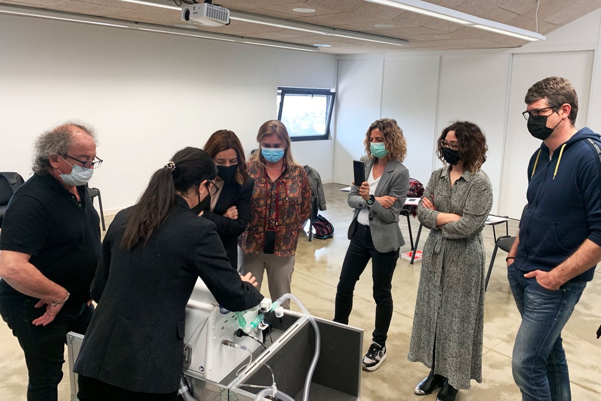 Gpainnova's tweet photo. 📢 #BastosMedical, empresa de referencia en el sector médico, será el primer distribuidor del dispositivo #RESPIRA de #GPAMEDICAL en toda España. 🤝 Iniciamos un plan de acción conjunto para que, una vez obtenido el marcaje CE, podamos acelerar el proceso de venta. 🏥 #healthcare https://t.co/3tLEHoOIbB