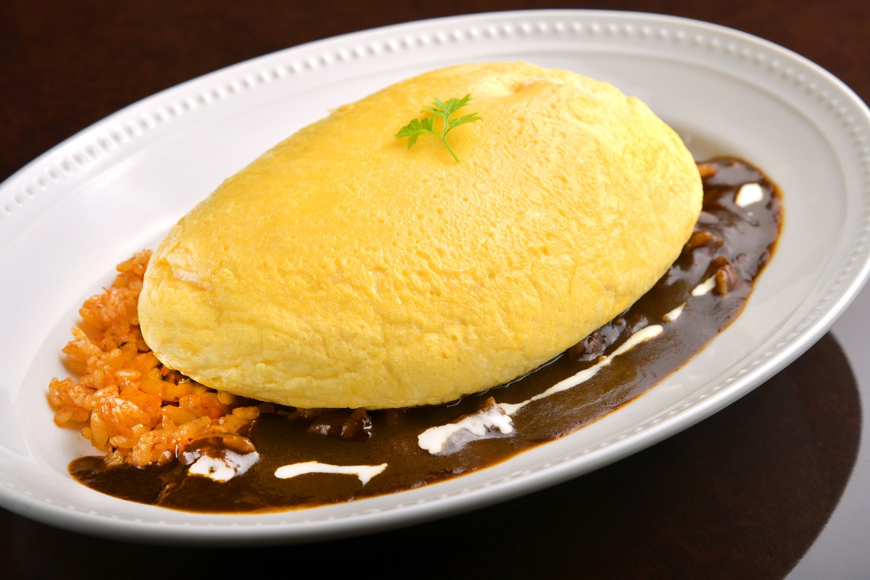 北海道じゃらん 公式 北海道札幌市 Cafe Aux Bacchanales 札幌赤れんがテラス店 の スフレオムライス 1300円 ふるふるしゅわしゅわ食感 中にデミソースをかけて召し上がれ フランスの日常の雰囲気と料理をおしゃれに味わえるお店 札幌新店