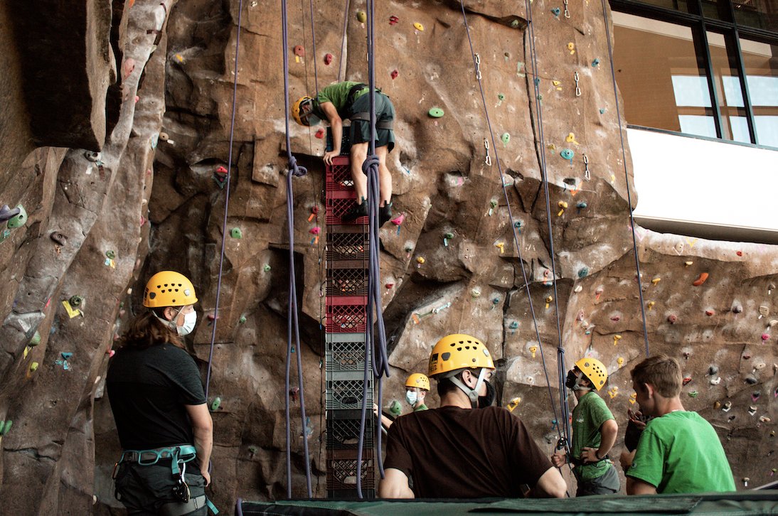 Happy #WallWednesday! Think you got what it takes to handle the crates? On March 29th, the Rec will be testing the skill and technique of the Marshall community through Crate Staking! Bring a friend and try the unique challenge of Crate Stacking for FREE. 🧗🏻‍♀️
Read less