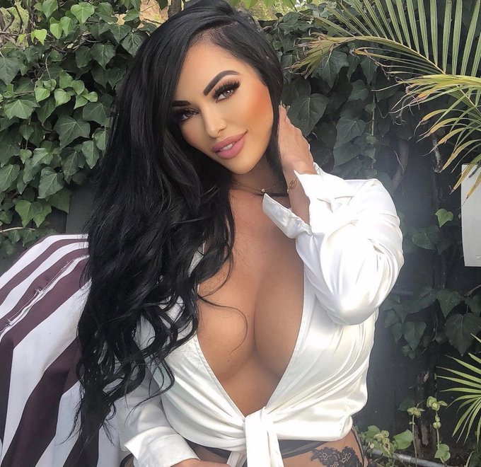 Watch Jenn Marie's leaked NSFW photo on TwXstars