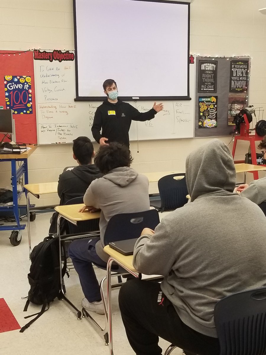 CTEAlexandria's tweet photo. Our former TC Student stopped by ACHS to "Give Back"- sharing with our CTE students! Thank you Braden! https://t.co/wFfKCBdiZ1