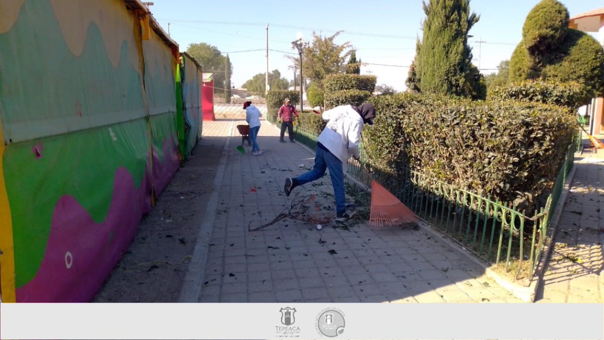 SMyPCTepeaca's tweet photo. #Informamos l En temas de salud y medio ambiente, te compartimos e informamos que esta ocasión se asistió a San José Zahuatlán, para realizar jornada de poda y limpieza. Otorgando con esto a los ciudadanos espacios con mejores condiciones en sus visitas. https://t.co/6reR2CJaWj