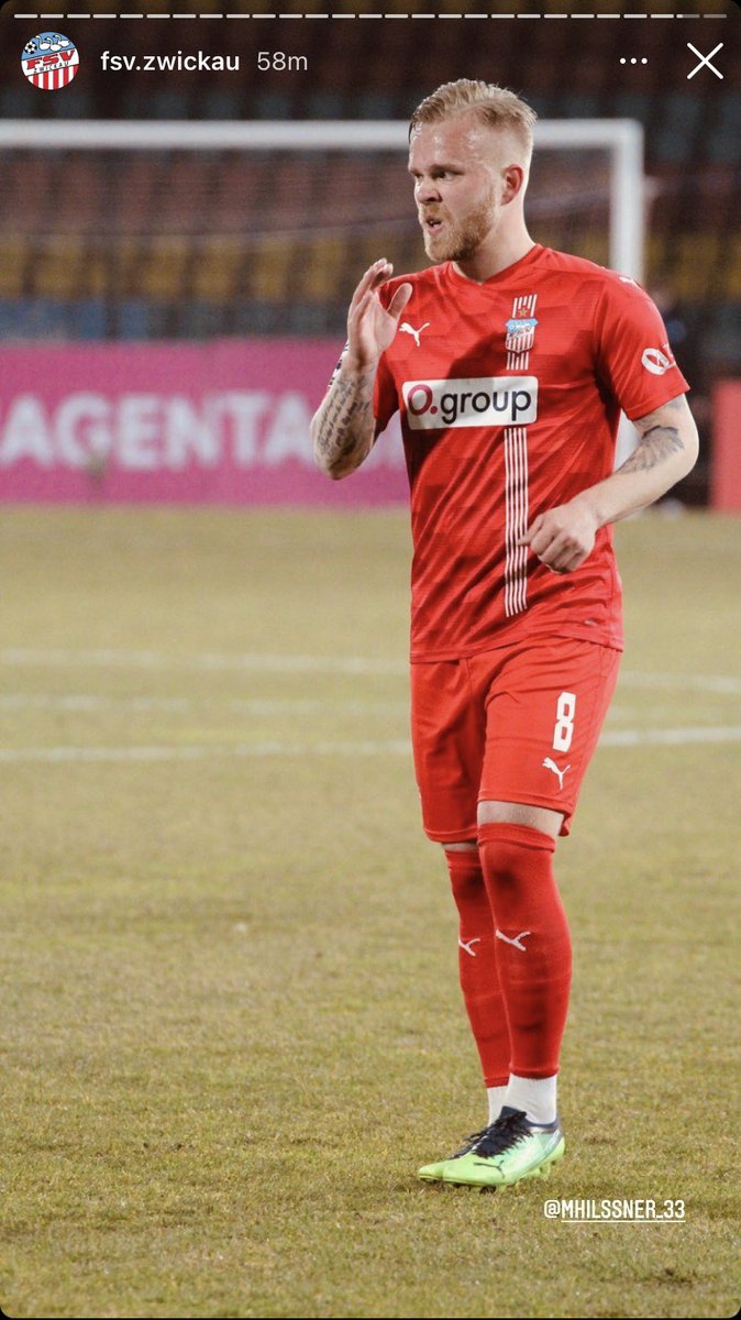 EastGermanFooty's tweet photo. 𝗙𝗧! 𝗩𝗶𝗸𝘁𝗼𝗿𝗶𝗮 𝗕𝗲𝗿𝗹𝗶𝗻 𝟬:𝟬 𝗙𝗦𝗩 𝗭𝘄𝗶𝗰𝗸𝗮𝘂
Goalless at the Friedrich-Ludwig-Jahn-Sportpark.
In a game which a win would’ve done so much for Zwickau’s survival, a point does very little.
6pts clear, one game in hand, tense stuff.
#3Liga #FSVZwickau #BLNFSV https://t.co/kvSQ4F4yYg