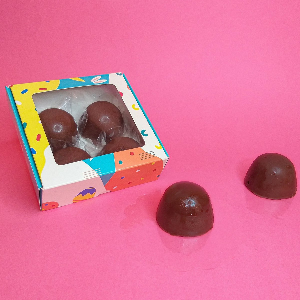 seokstudy's tweet image. oi gente! sei que n é o foco das comunidades masss

eu estou vendendo ovos de colher e trufas nessa páscoa! eu ganhei uma bolsa de intercâmbio pra estudar inglês por 1 mês fora, mas preciso pagar a passagem e alimentação. 
sou do RJ! 

#studytwt #booktwt #langtwt #studyspo