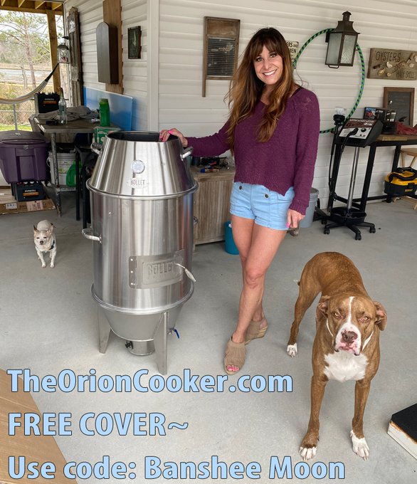 TW Pornstars - Farm Girl Jen Of The Banshee Moon *Official Page*. The most retweeted pictures