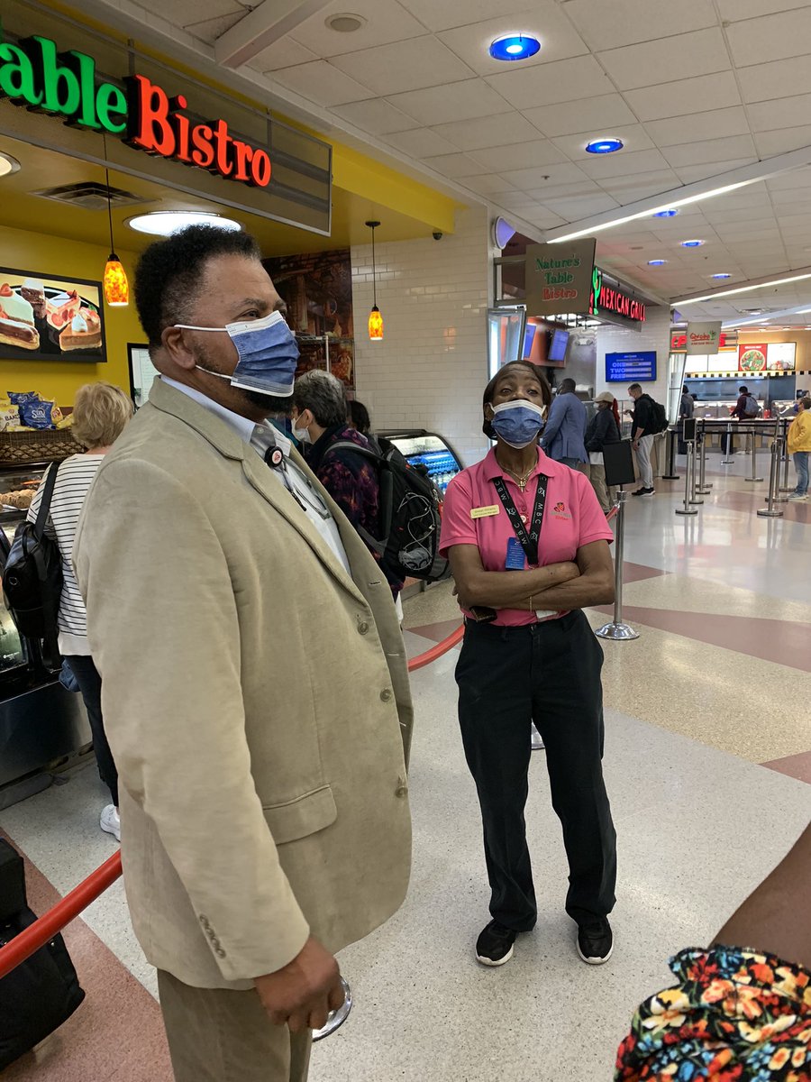 TEaton2000's tweet photo. WBL Apprenticeship opportunities with Nature’s Table Bistro at Airport! #newpartnership @FCSWBL @FultonCoSchools @FCSCTAE https://t.co/LpUMxtx6k9