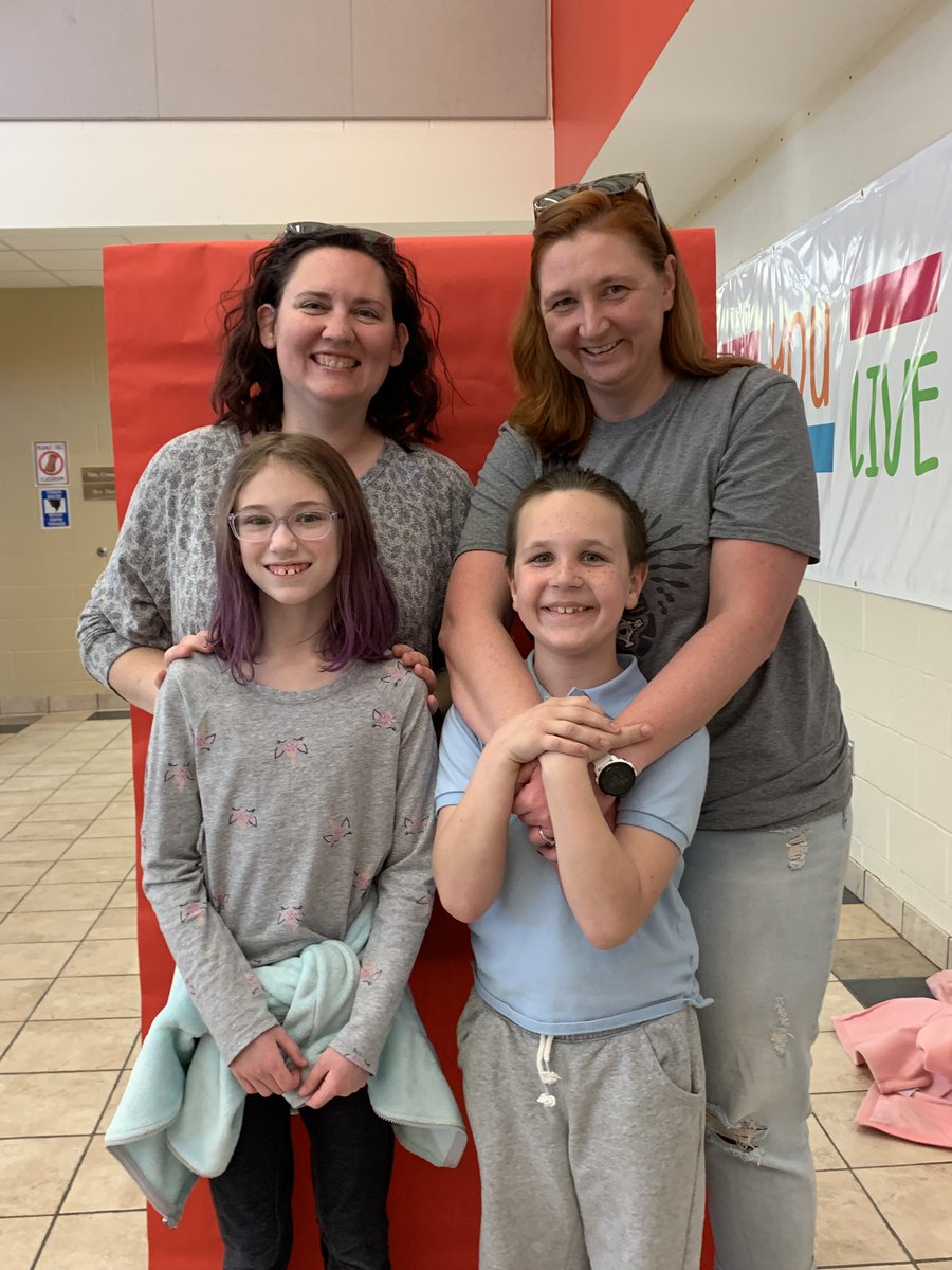 CardinalCenters's tweet photo. 'CCLC - Intermediate' students celebrated their successful completion of the @mannerstogo curriculum by inviting family members to partake in a dining experience they helped prepare with the Cooking &amp; Nutrition Club from 'CCLC - High School'.

@CPSchools @creteint @CreteHs https://t.co/FVNUkX18hr