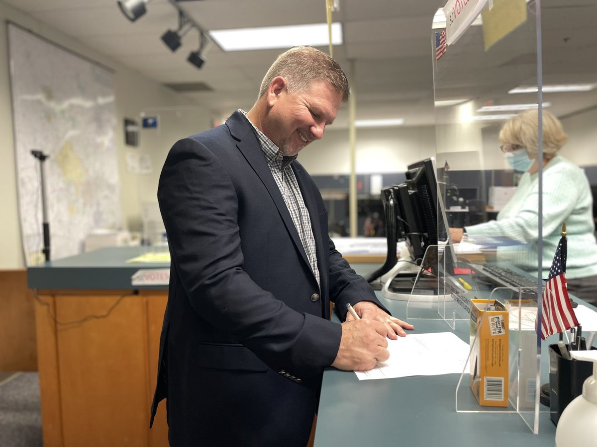 David Vaughan tweet media