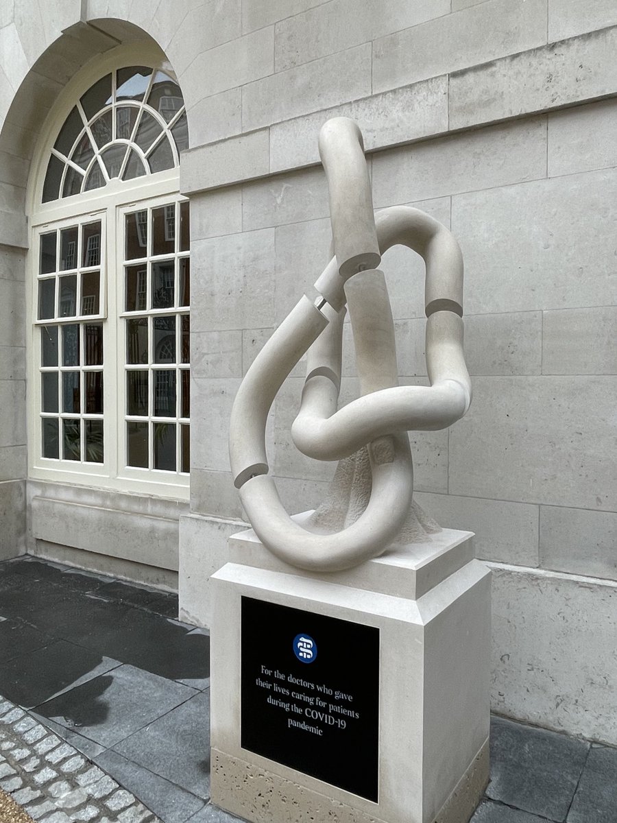 Self supporting structural memorial for the #BMA and #doctors #nhs. Listed buildings special day. This one is for those Doctors who gave their lives in Pandemic the true hero’s and their families.  There’s a lot of engineering in creating legacies!