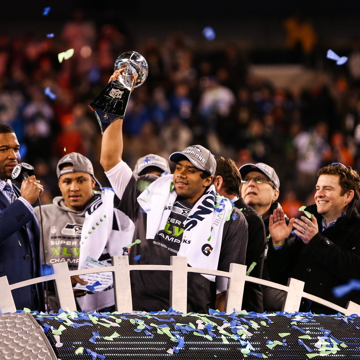 Seahawks's tweet photo. 10 years of greatness. #ThankYouRuss
