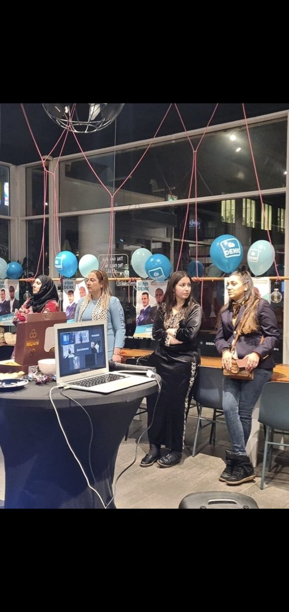 MounaElArgabi's tweet photo. Verkiezingsfeest ter afsluiting van de campagneperiode. Met vol spanning aan het afwachten op de exitpolls 😎 https://t.co/CDHLy0zhCP