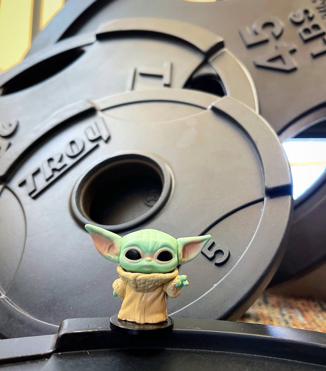megstocker's tweet photo. Grogu gainz! 💪🏋️💚
🏆 : #FunkoPhotoADayChallenge (IG)
📷 : Not a Pop!
🌟 : Grogu (Something Wild! game)
#funko #grogu #notapop #themandalorian #weights #weightlifting #coloradofunko @OriginalFunko https://t.co/X0plCUm9qv