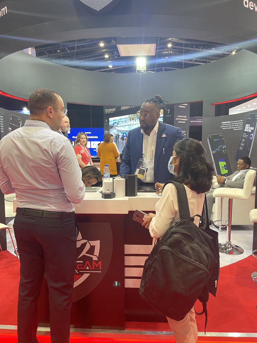 DevTeamSix's tweet photo. First Day Of The #DubaiCryptoExpo Is In The Books!

We're excited to continue delivering our vision in #Dubai tomorrow for Day 2!🎉

#DevTeamSix Booth No.2

#DT6 #PYESwap #MoonForce #FORCE #PYE #BSC #MiniDOGE #CryptoExpoDubai2022 #Crypto #Binance https://t.co/0MXl7EF0LH