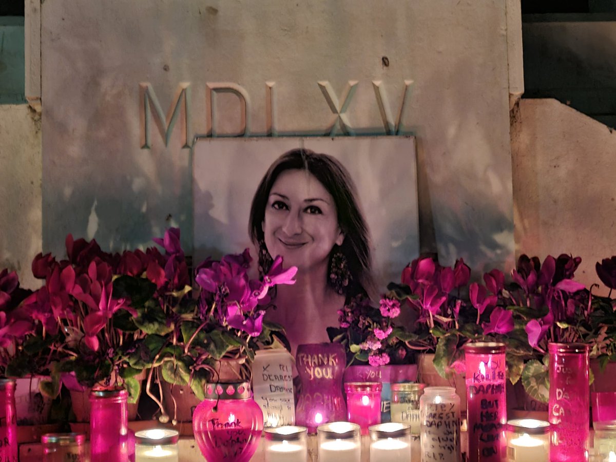 AlessDeeCrespo's tweet photo. The day of the month when the silencing of Daphne’s voice hits the hardest...so our voices must be the loudest.
#DaphneCaruanaGalizia #53months #NoJustice https://t.co/imaNmU63NL