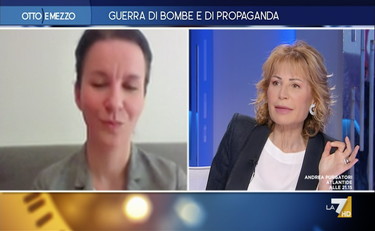 tempoweb's tweet photo. “Siamo preoccupati”. La giornalista russa #Chernenko si ribella a Putin: azioni militari ingiustificate #guerra #russia #ucraina #la7 #ottoemezzo #16marzo #iltempoquotidiano  https://t.co/6RGQL2ZtqN https://t.co/ObuBO8S9P7