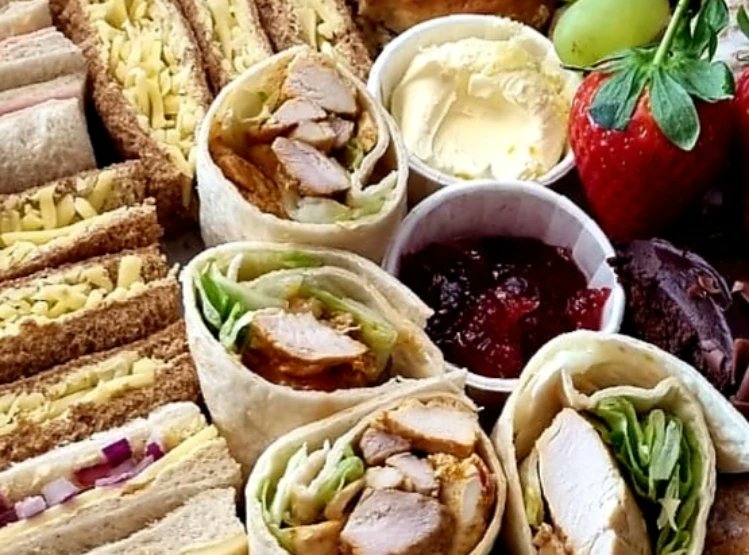 I am pleased to announce another 5 🌟  rating for platters2020 .
This rating is for our premises and the platters jiffy truck .
Massive thanks to all our customers , whether it be on the delivery round , corporate, buffets,  or afternoon tea, wedding breakfasts etc  ❤ #platters