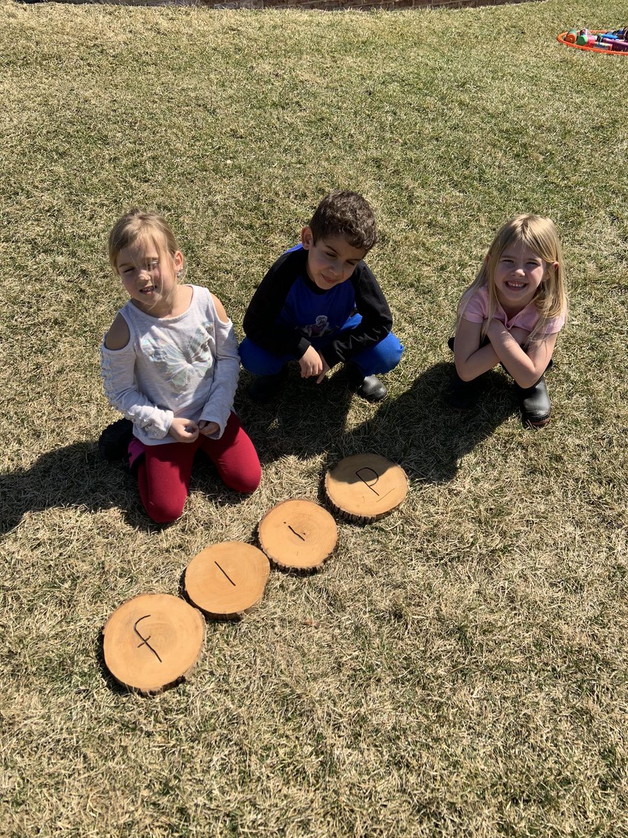 lrgraham23's tweet photo. Outdoor classroom is back in action after the winter hiatus. We are so grateful for our new boots for students to wear thanks to @chesapeakebay. Ss went on a schoolyard walk looking for litter, then brainstormed how to help our Earth. #outdoorclassroom #bssdproud https://t.co/rsp4WD3hBX