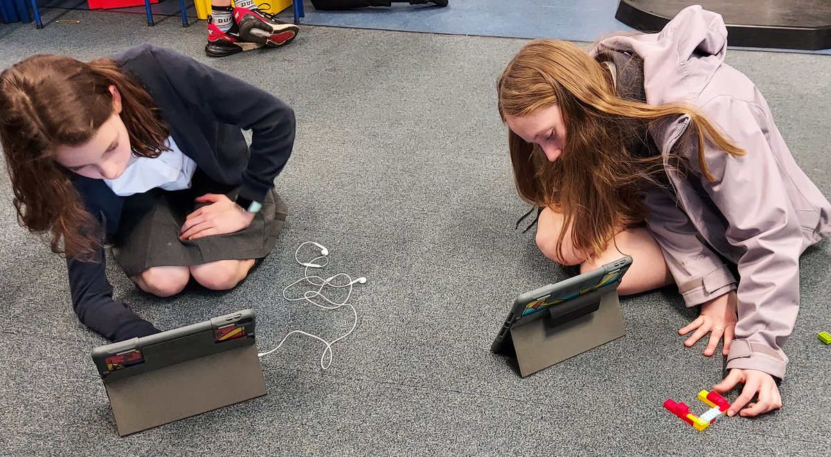 MsMiller_Educ8's tweet photo. Yesterday #P6M_LVPS had a ball creating stop motion movies with the #OSnap app on their #iPads. We then used #imovie to add sound effects and a title slide. The children created a @padlet of all their videos that they can share at home! #STEMLarbert #LarbertSTEM @RAiSE_falkirk https://t.co/5fW7taXeAo