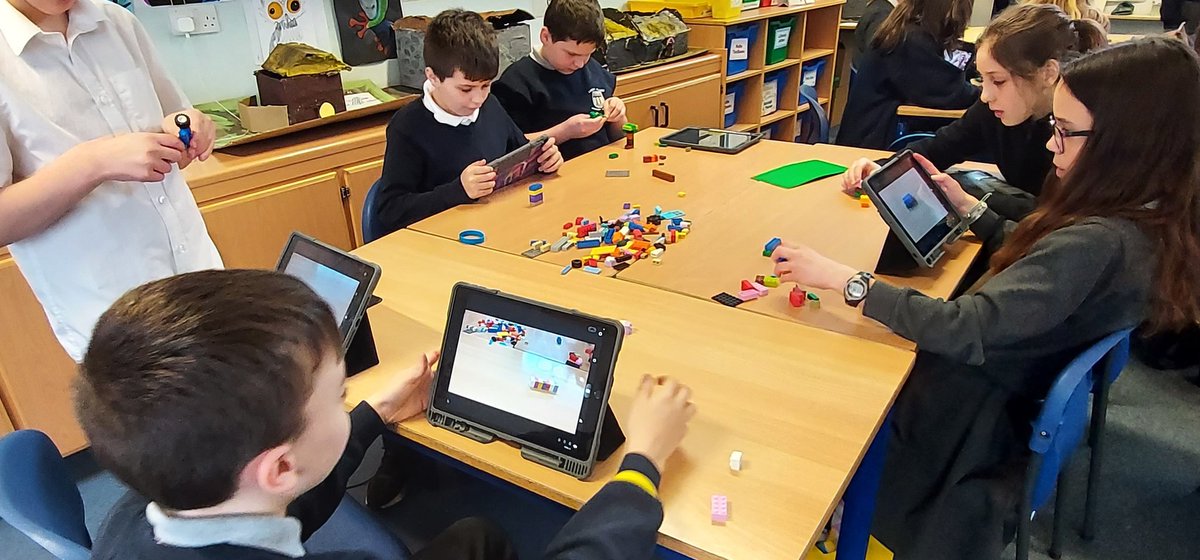 MsMiller_Educ8's tweet photo. Yesterday #P6M_LVPS had a ball creating stop motion movies with the #OSnap app on their #iPads. We then used #imovie to add sound effects and a title slide. The children created a @padlet of all their videos that they can share at home! #STEMLarbert #LarbertSTEM @RAiSE_falkirk https://t.co/5fW7taXeAo