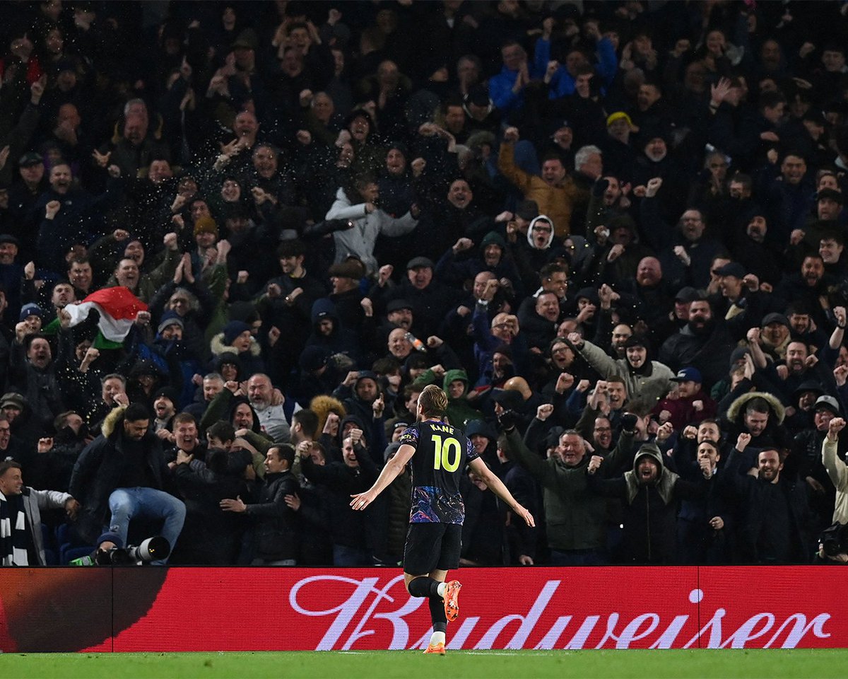 SpursOfficial's tweet photo. Record. Breaker. ✅ https://t.co/V6gBCAs1E0