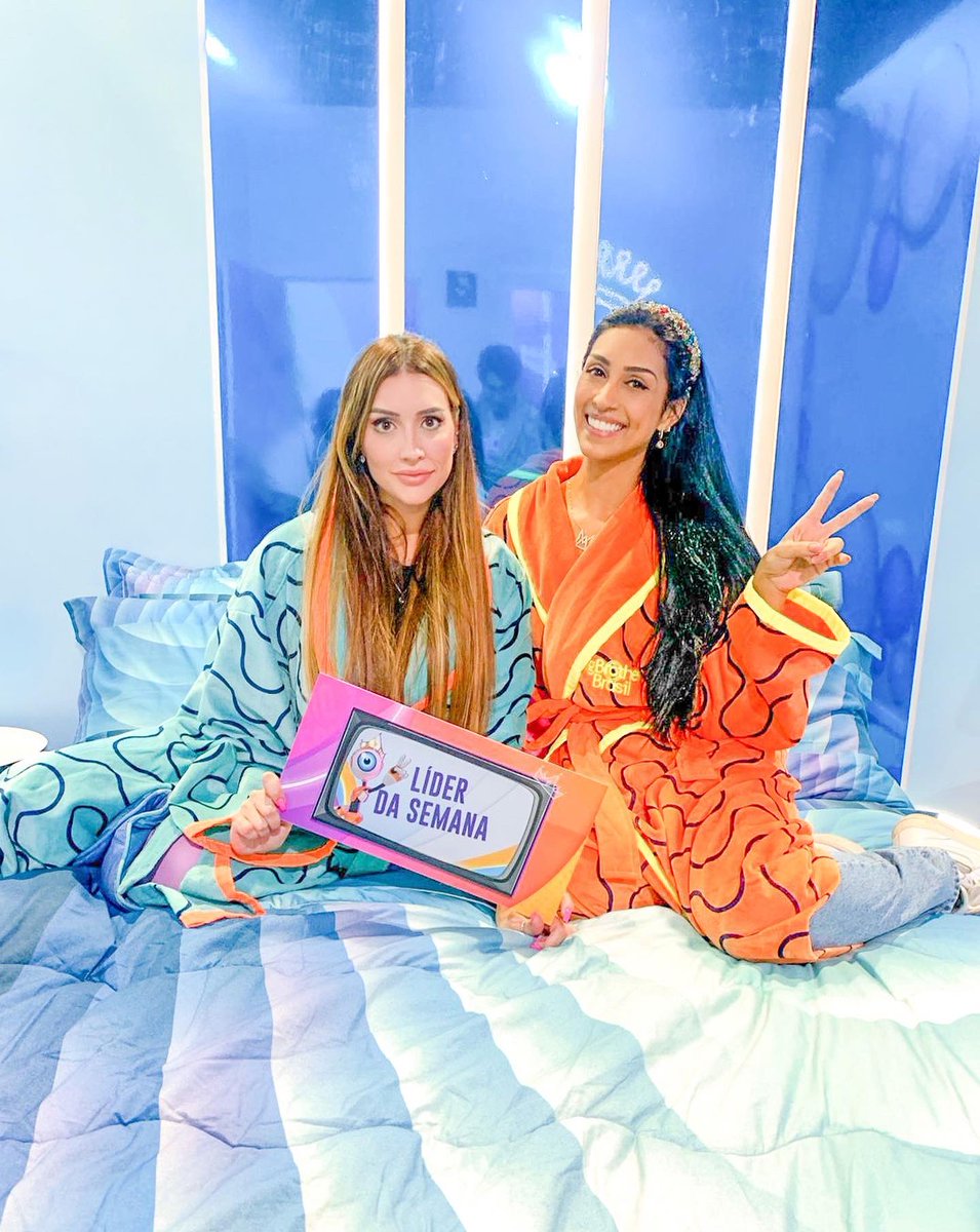 AmandaDjehdian's tweet photo. Mimos #TAMANDA 💜🧡💜🧡 @TamiresPOficial https://t.co/QiWUbVmins