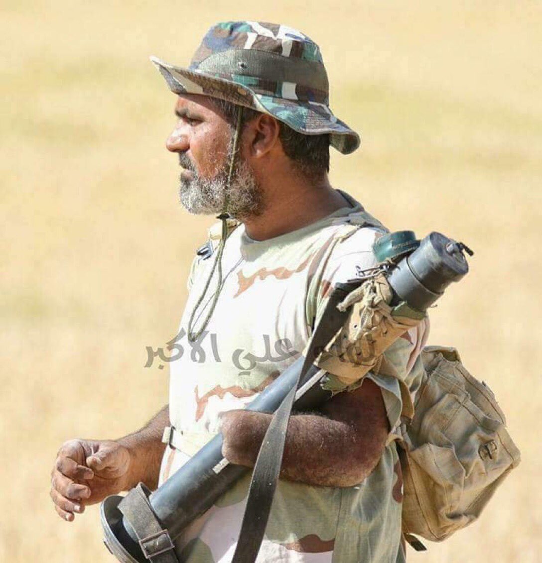 Hashed_News's tweet photo. من الارشيف
… احد ابطال الحشد الشعبي خلال معارك تحرير الوطن من جراثيم داعش https://t.co/jB9WwRAGLO
