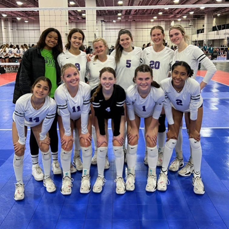 CamachoMacey's tweet photo. had the most amazing time in Salt Lake City with this team!! finished 4th! (new highlights posted on hudl) https://t.co/4CQXeHtpH5