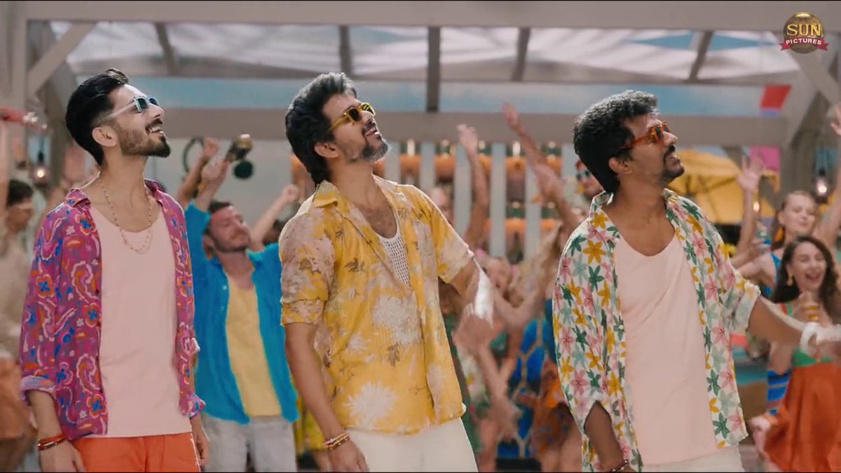 kollywoodnow's tweet photo. 🍹😎Super cool CHILLAX🥳️ no. from #ThalapathyVijay💫🕺.. Jolly'aa oru ✌️🤩Gymkaanaa #Beast2ndsingle💿🎶 - #JollyOGymkhana💃🥁🤙 is slated to release🎉 on March 19th📆.
#Thalapathy #Vijay👕🧔 - #Anirudh👨🎤 - #NelsonDilipkumar🤠 - #PoojaHegde👗👱♀️
#Beast #BeastUpdate @sunpictures https://t.co/thykO5kWPS