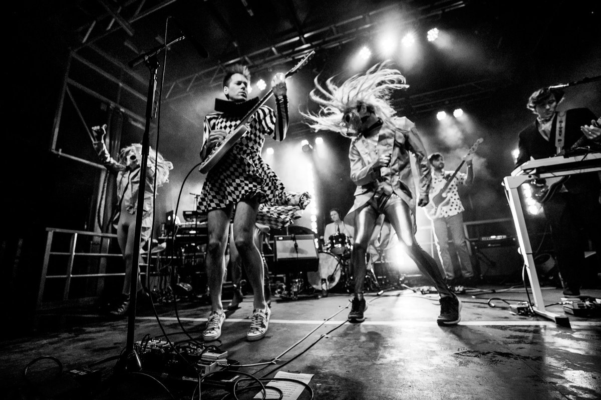 Soccer Mommy, of Montreal, SASAMI, We Were Promised Jetpacks and more played the 2022 edition of Savannah Stopover. Check out pictures from the fest: brooklynvegan.com/soccer-mommy-o…