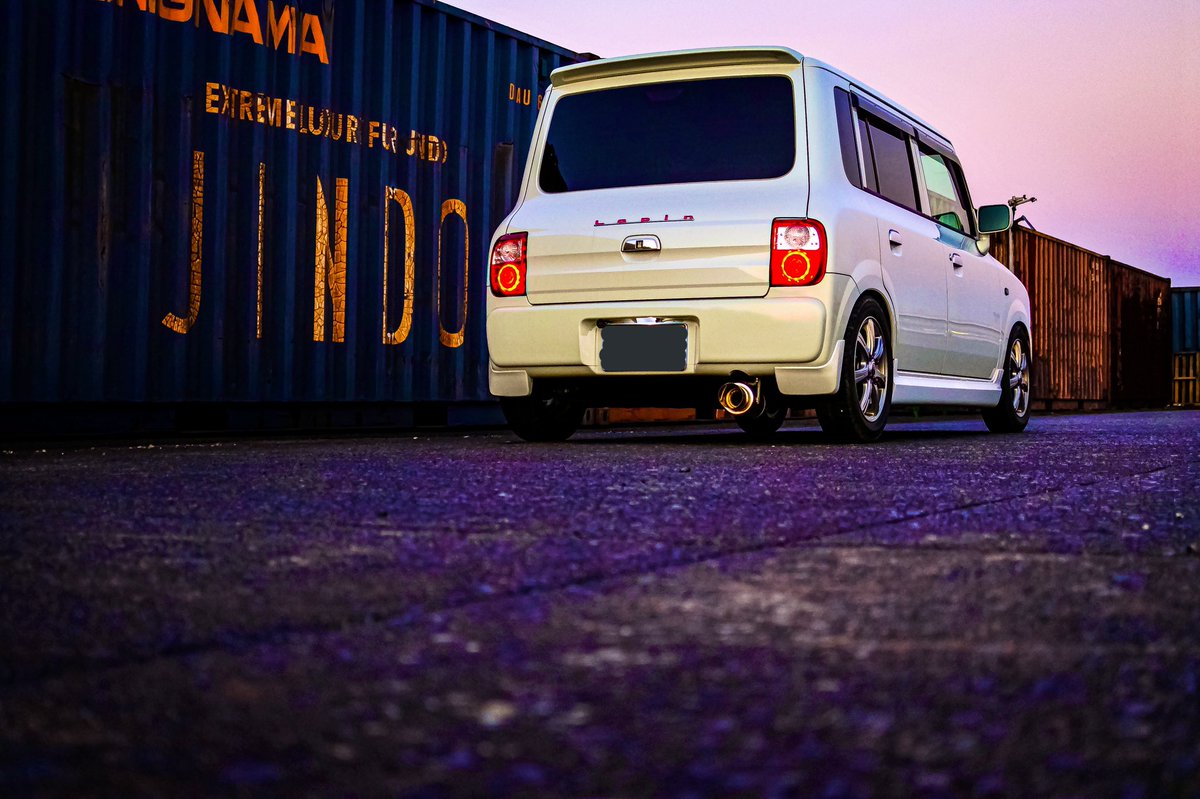 21s2221's tweet photo. he21s lapin♡　後期 🐰🚘

あだ名「らぱお」🐰🌸

とにかく大好きな愛車好きな親バカレベルです💦🥰✨🥺
カスタムも少しずつ。。。🐰🐰

さくらぱをよろしくお願いします🥺🥰

#たくさんの車好きさんと繋がりたい
#ラパン乗りさんと繋がりたい https://t.co/M3ukrGC0gS