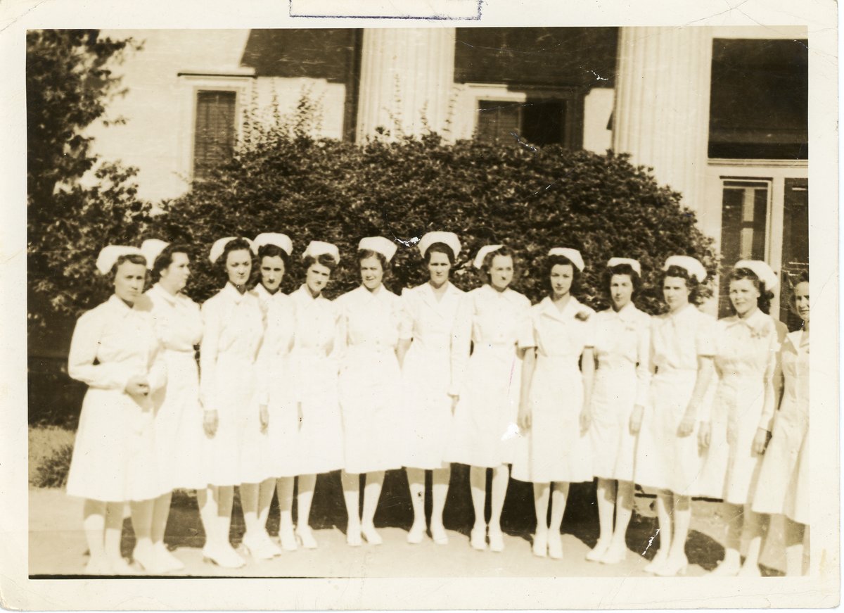 WiregrassArchiv's tweet photo. Today's #WHM tweet is about Ruth Stewart, another nursing student at Dothan's Frasier Ellis Hospital, ca. 1940. She graduated from New Brockton High School ca. 1937 and as a nurse in 1941. She married upon graduation and never practiced. Her papers have a nursing class note pad. https://t.co/inAMVuys3a