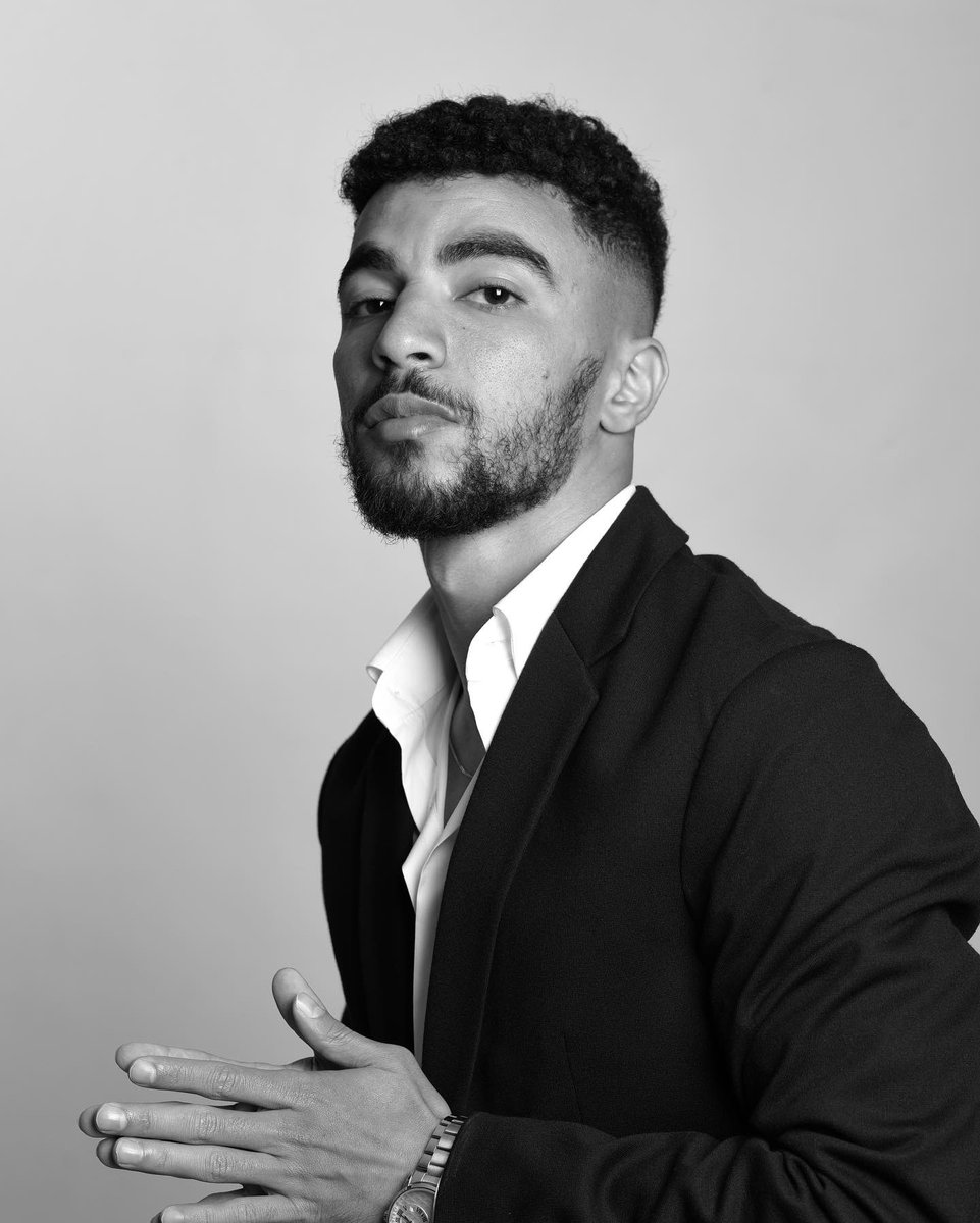 goondyaa's tweet photo. #NewProfilePic I’m different 🖤 https://t.co/HmqlB8eT9b