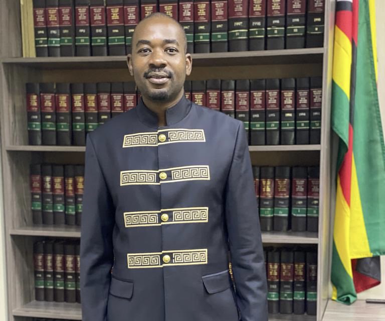 dtyce_swag's tweet photo. President Nelson Chamisa our HOPE🙏🏾
Like Re tweet and let's follow each other
Proudly powered by👇🏾
@drjaytee87 #eveningtrain https://t.co/CztRq4tLM3