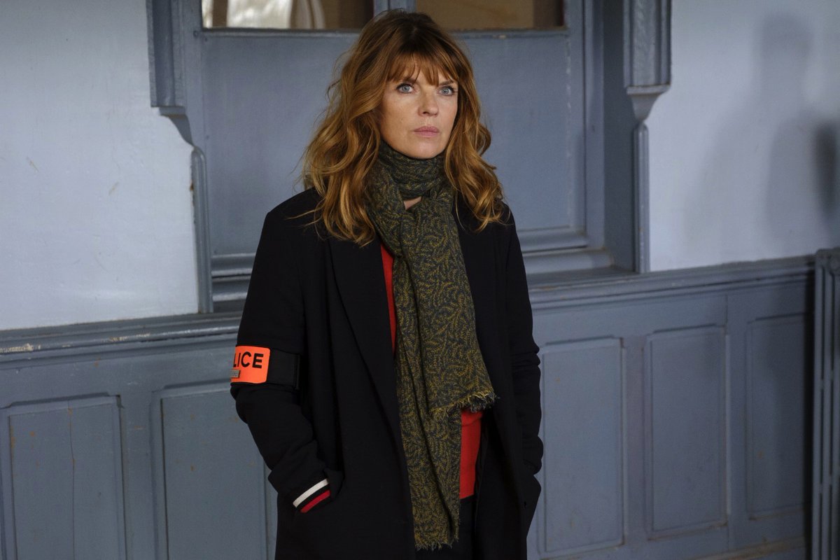 ✨LE RETOUR ✨

Cassandre fait son grand retour avec un épisode INÉDIT de la saison 5 ce samedi 2 avril à 21h05 sur France 3🎉🙏❤️ 

On a HATE, et vous ? ✨