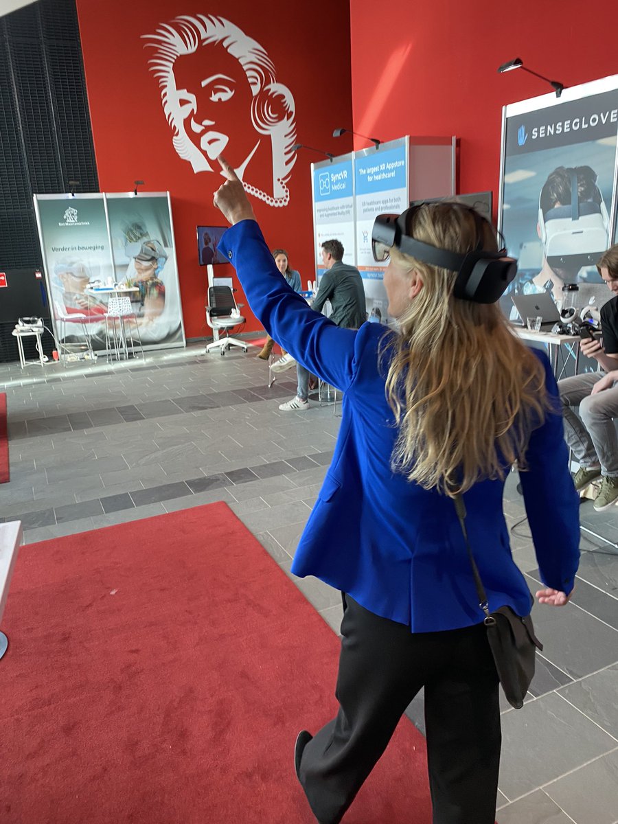 Enjoying <a href="/HoloMoves/">HoloMoves</a> <a href="/HealthValley/">HealthValley</a> #HVE2022