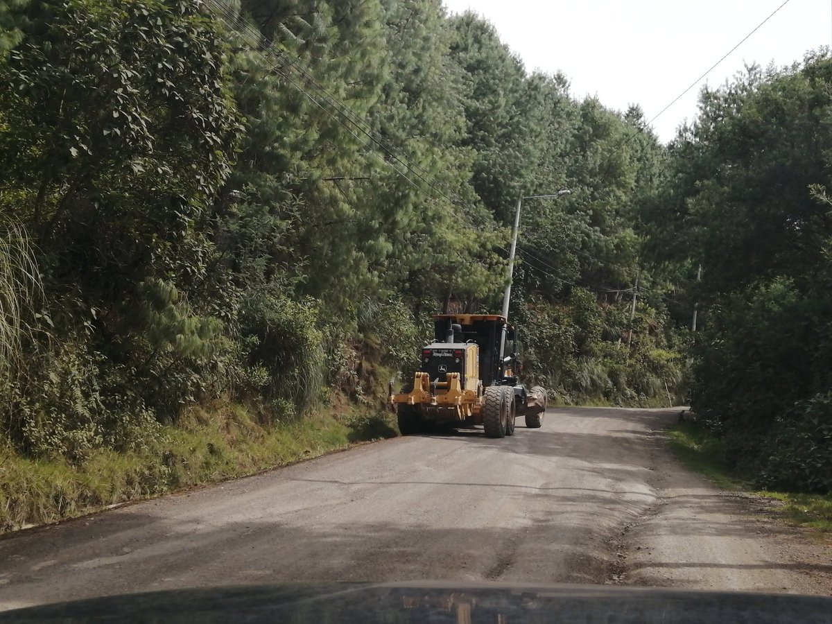 miradorictocruz's tweet photo. Gracias @MunicipioCuenca @OOPPCuenca por la intervención en el acceso a nuestro sitio mirador.Ahora tod@s los turistas podrán llegar fácilmente cruzando un bosque,para llegar al mejor mirador natural de la ciudad #cuencatutrip #Ictocruzaltarcuencano #Cuenca #cuencaciudadaventura https://t.co/1oGWdqnHtd
