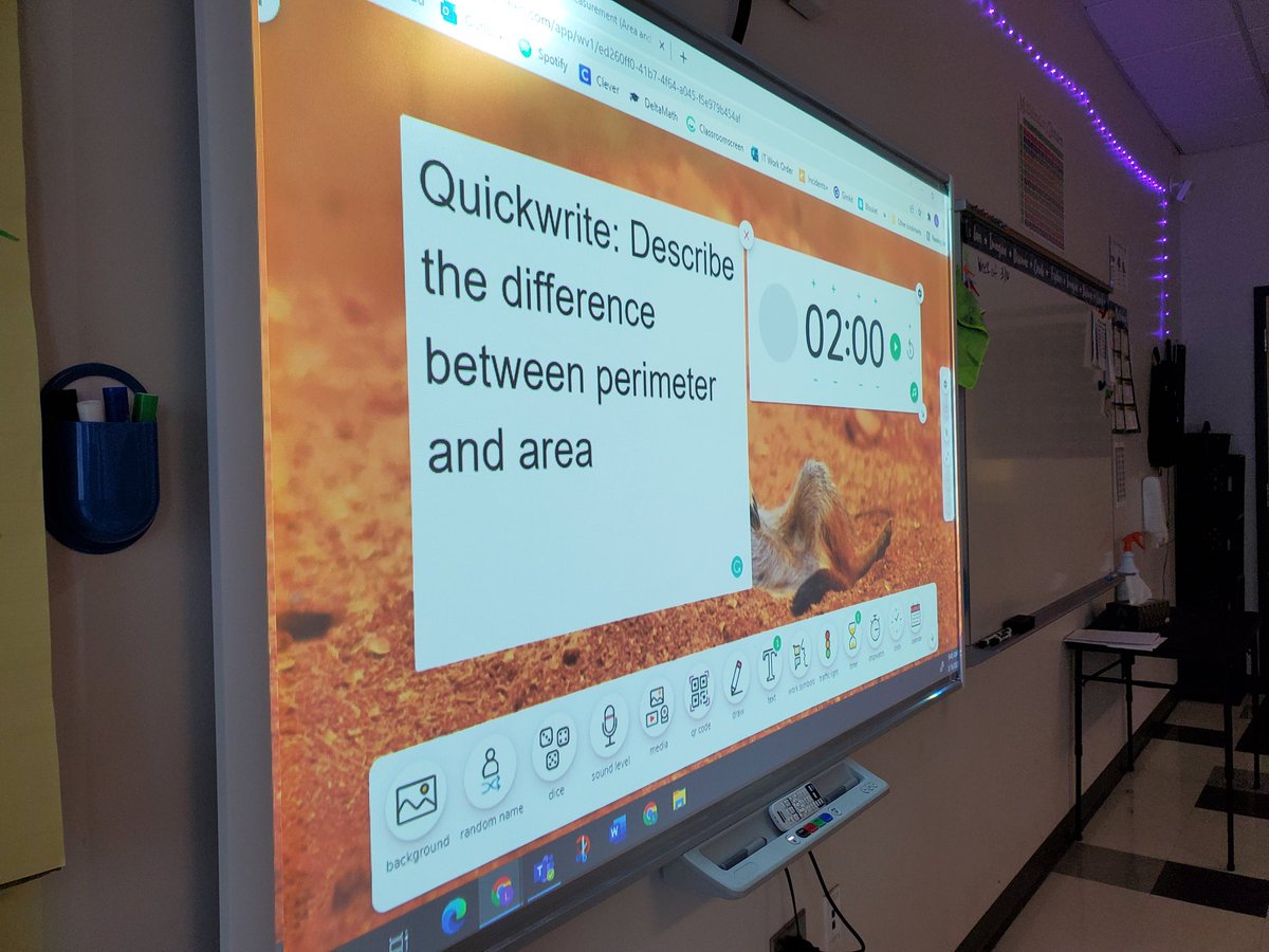 Running some <a href="/AVID4College/">AVID</a> quick writes in math today! Followed by stand-share-sit. It's was a great warm up! <a href="/DMSMedia411/">Dixon Middle School</a>