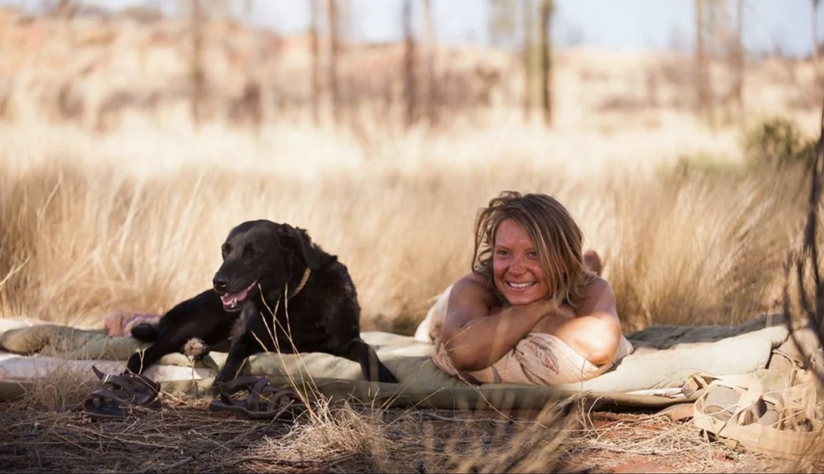 WeCinema's tweet photo. Una donna, con il suo cane e quattro cammelli, decide di attraversare da sola il deserto australiano. 🐕🐪
Basato sulla storia vera di #RobynDavidson, "Tracks - #AttraversoIlDeserto" è un viaggio spirituale incredibile durato mesi.
Con #MiaWasikowska e #AdamDriver. https://t.co/oyvcRGunAJ