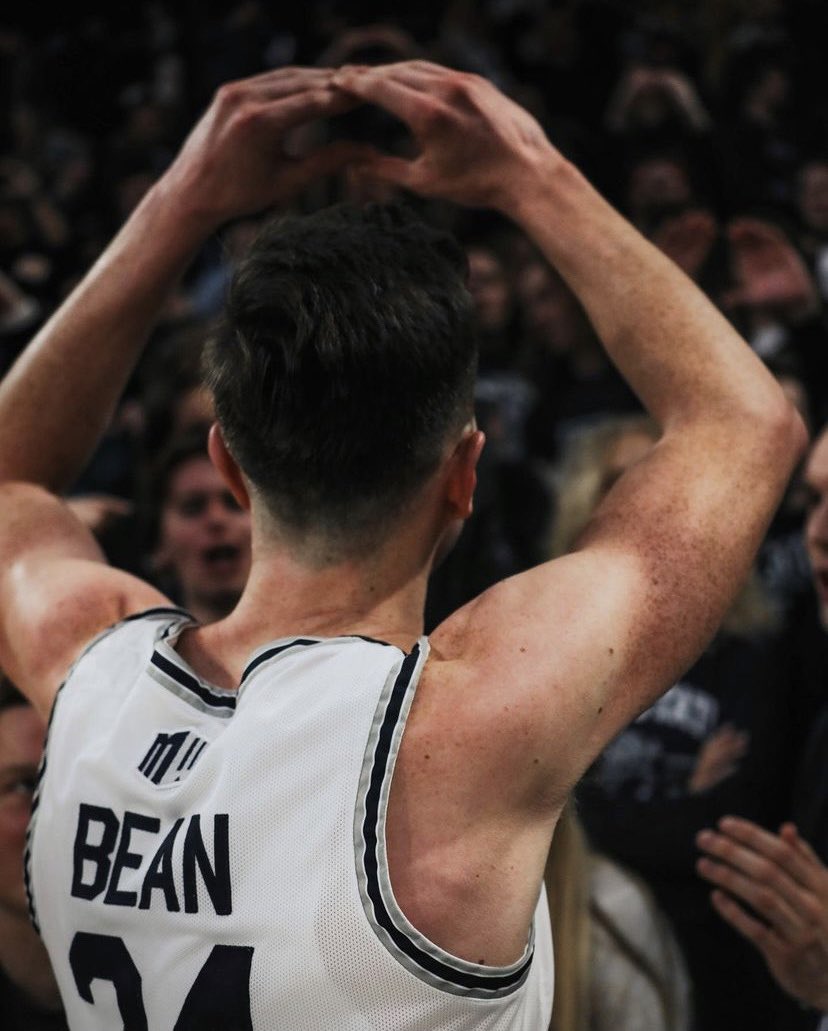 justinbean34's tweet photo. Didn’t end how we wanted it to, but I’m so proud of this group for never giving up all season long. THANK YOU Aggie Nation 💙 https://t.co/ahT0r2DmAI