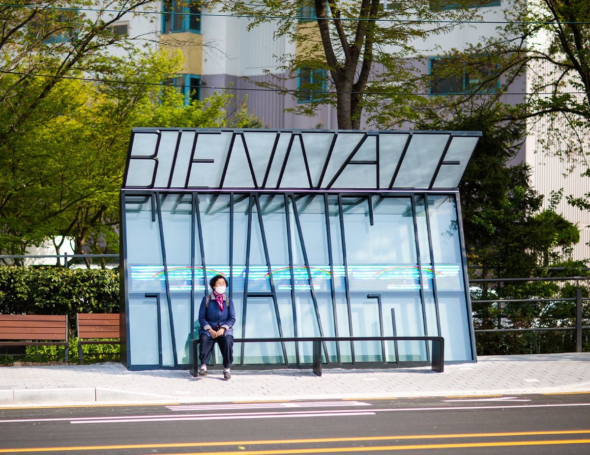 archinect's tweet photo. Environmental graphic design and its history with architecture highlights the value of cross-disciplinary expertise 

https://t.co/Kbhhh6WMUT

@pentagram @archinectjobs #employment #architecture #graphicdesign https://t.co/Ay4u6X9otI